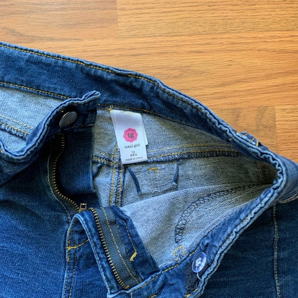 High Rise denim shorts - Picture 3 of 3